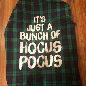 Rare Cakeworthy Hocus Pocus Flannel